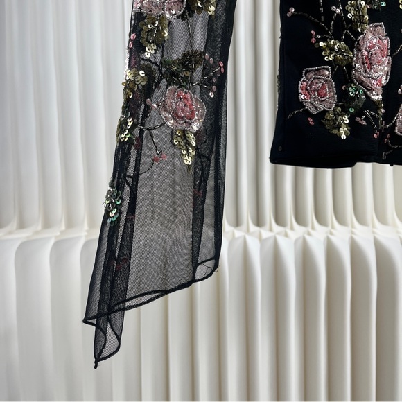 Elegant Formal Floral Embroidered Black Mesh Top with Boning - Picture 14 of 14